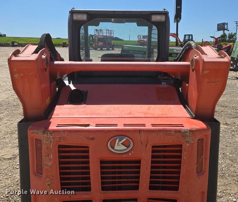 image for item EN3892 Kubota SVL 75-2 tracked skid steer loader