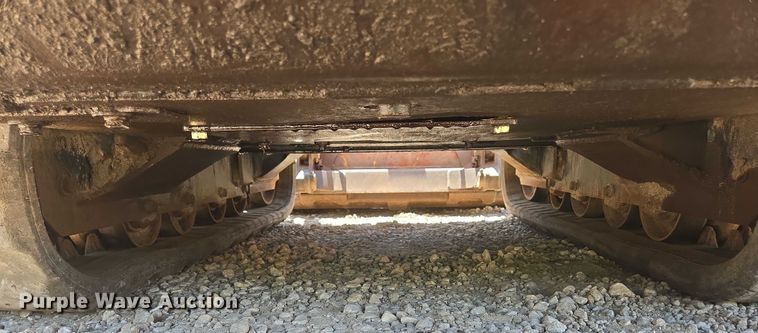 image for item EN3892 Kubota SVL 75-2 tracked skid steer loader