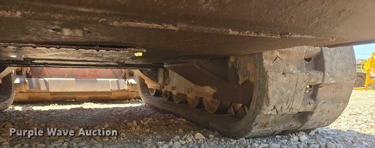 image for item EN3892 Kubota SVL 75-2 tracked skid steer loader