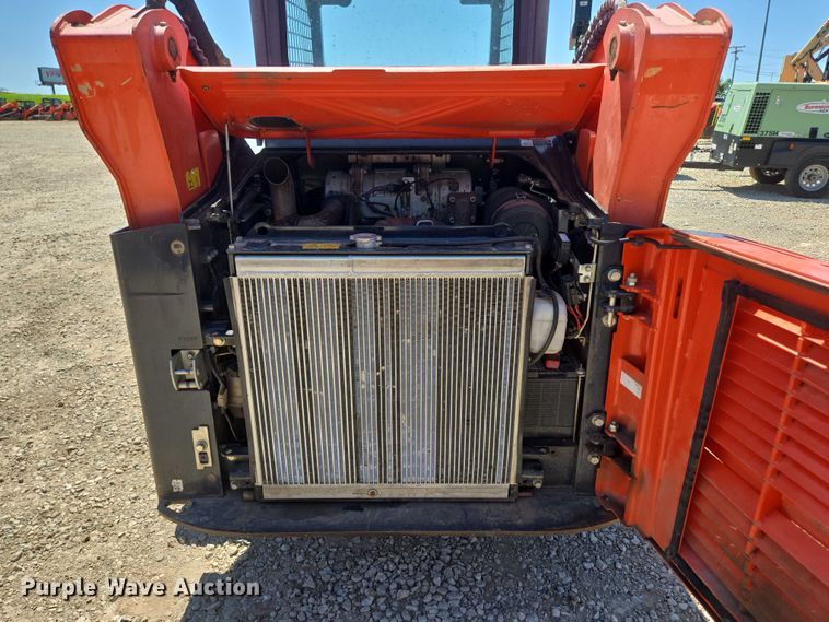 image for item EN3892 Kubota SVL 75-2 tracked skid steer loader