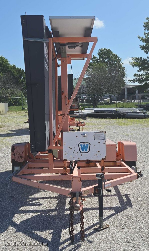 image for item EN3893 Wanco message board trailer 