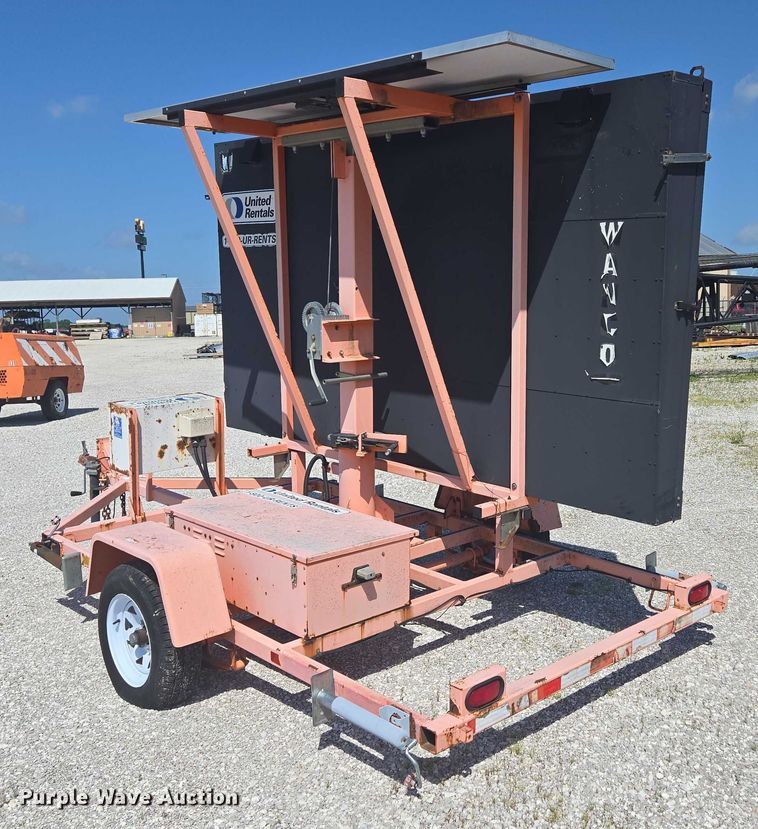 image for item EN3893 Wanco message board trailer 