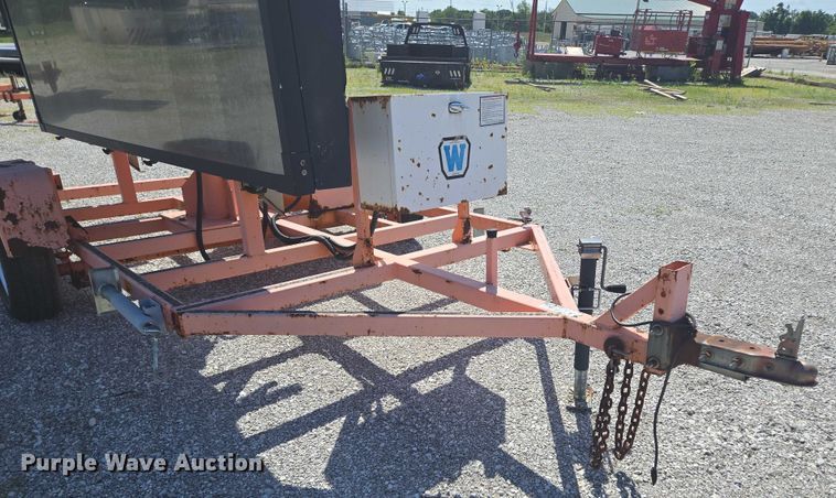 image for item EN3893 Wanco message board trailer 