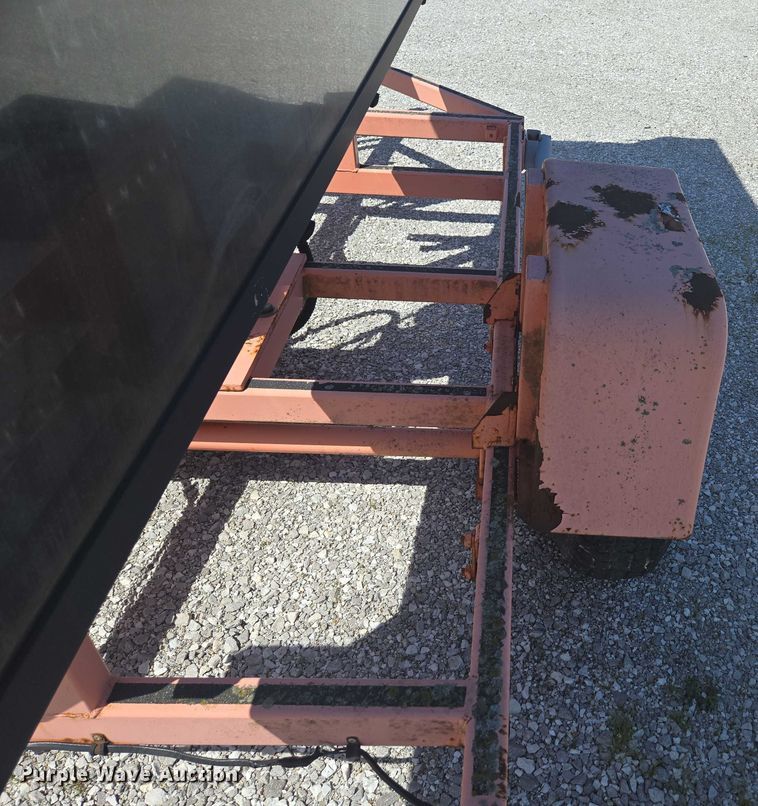 image for item EN3893 Wanco message board trailer 