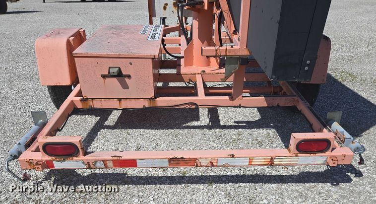 image for item EN3893 Wanco message board trailer 