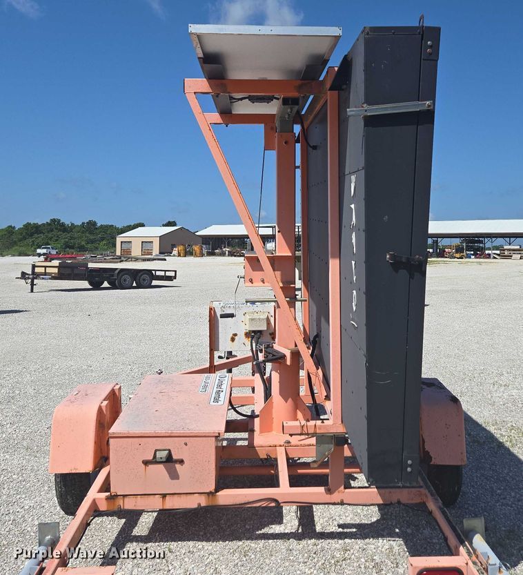 image for item EN3893 Wanco message board trailer 