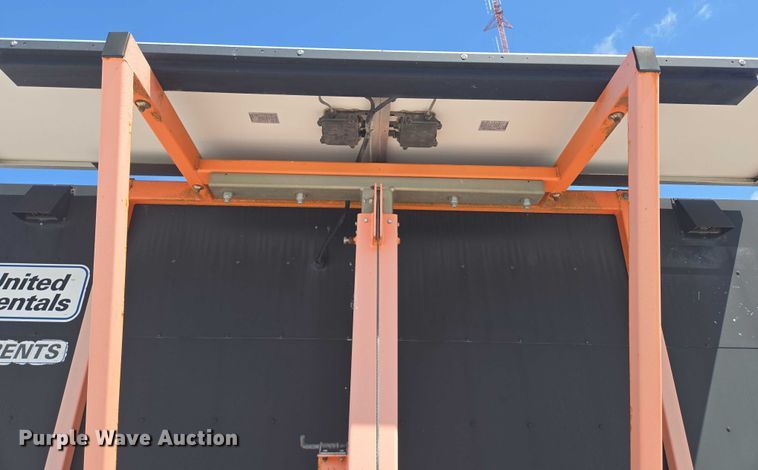 image for item EN3893 Wanco message board trailer 