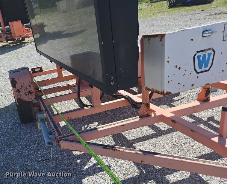 image for item EN3893 Wanco message board trailer 