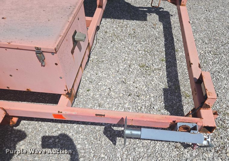 image for item EN3893 Wanco message board trailer 