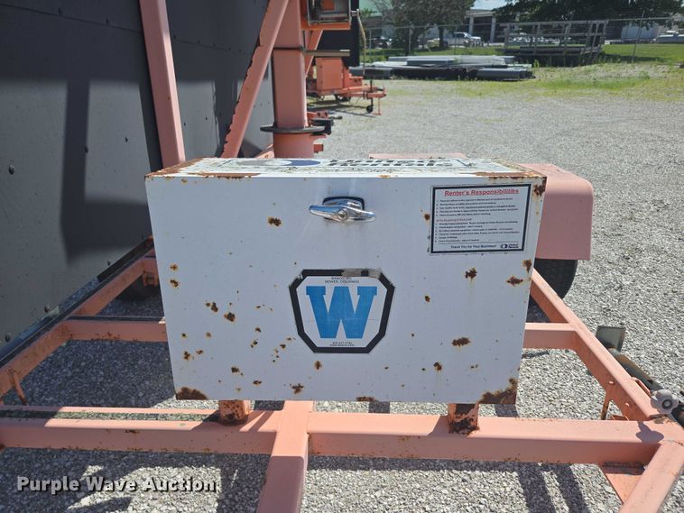 image for item EN3893 Wanco message board trailer 