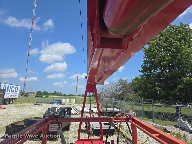 image for item EN3898 Terex-RO TC2863 crane truck bed