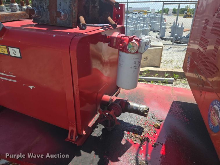 image for item EN3898 Terex-RO TC2863 crane truck bed