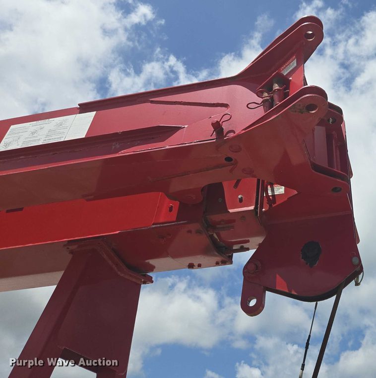 image for item EN3898 Terex-RO TC2863 crane truck bed