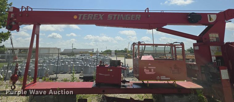 image for item EN3898 Terex-RO TC2863 crane truck bed