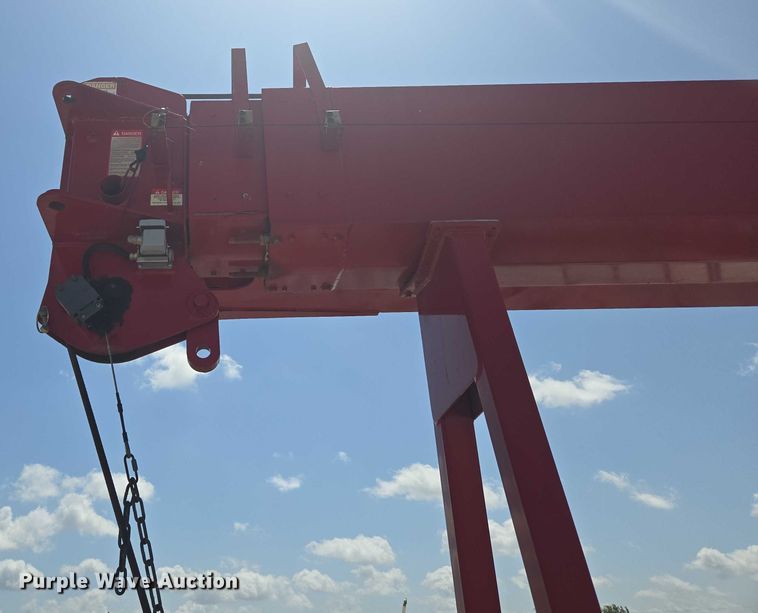 image for item EN3898 Terex-RO TC2863 crane truck bed