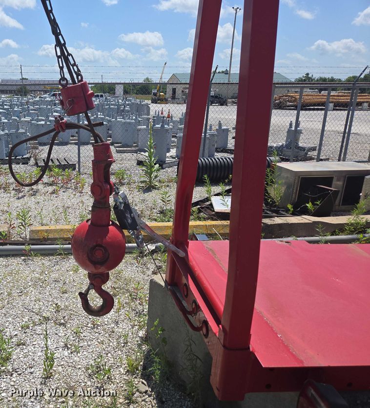 image for item EN3898 Terex-RO TC2863 crane truck bed