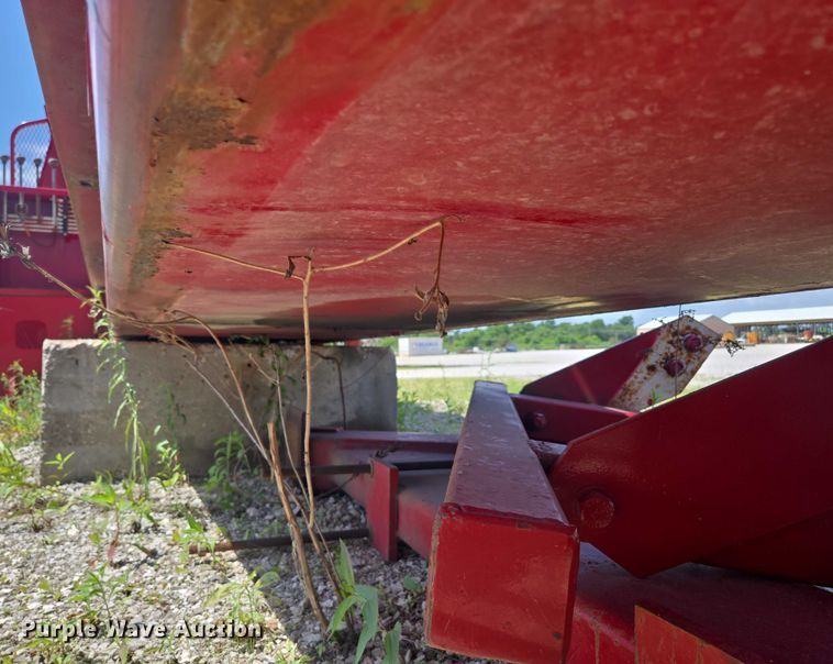 image for item EN3898 Terex-RO TC2863 crane truck bed