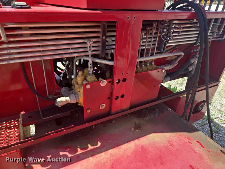 image for item EN3898 Terex-RO TC2863 crane truck bed