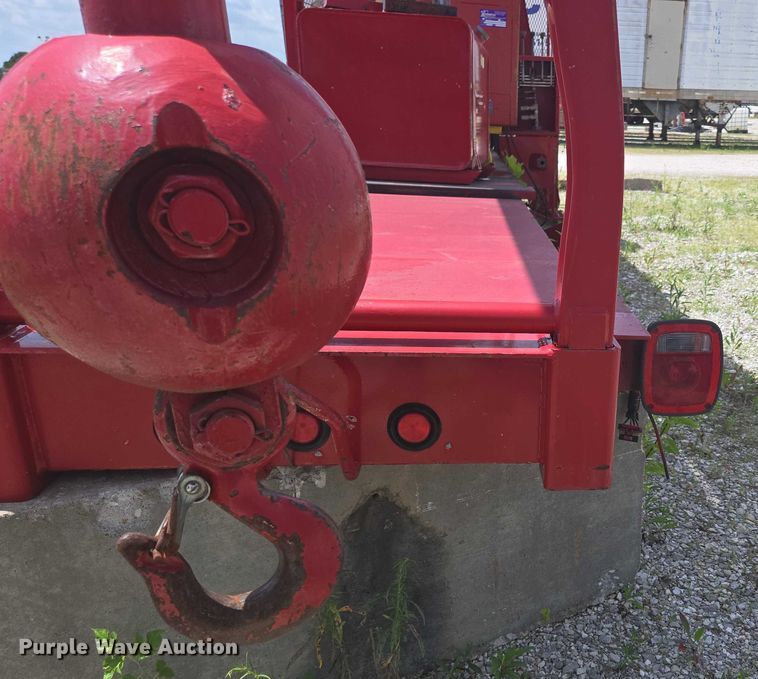 image for item EN3898 Terex-RO TC2863 crane truck bed