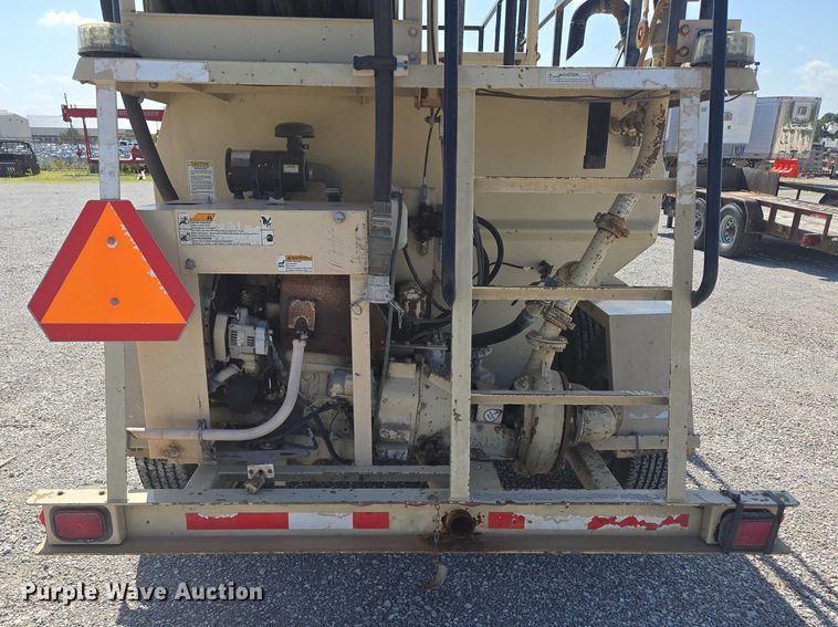 image for item EN3899 2005 Finn T120GN II hydroseeder