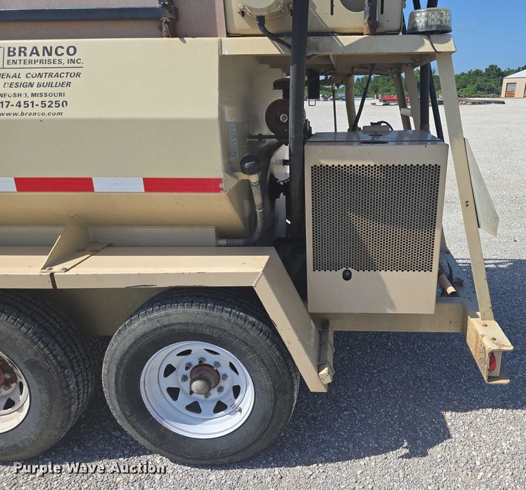 image for item EN3899 2005 Finn T120GN II hydroseeder