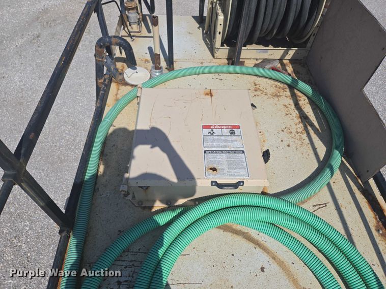 image for item EN3899 2005 Finn T120GN II hydroseeder