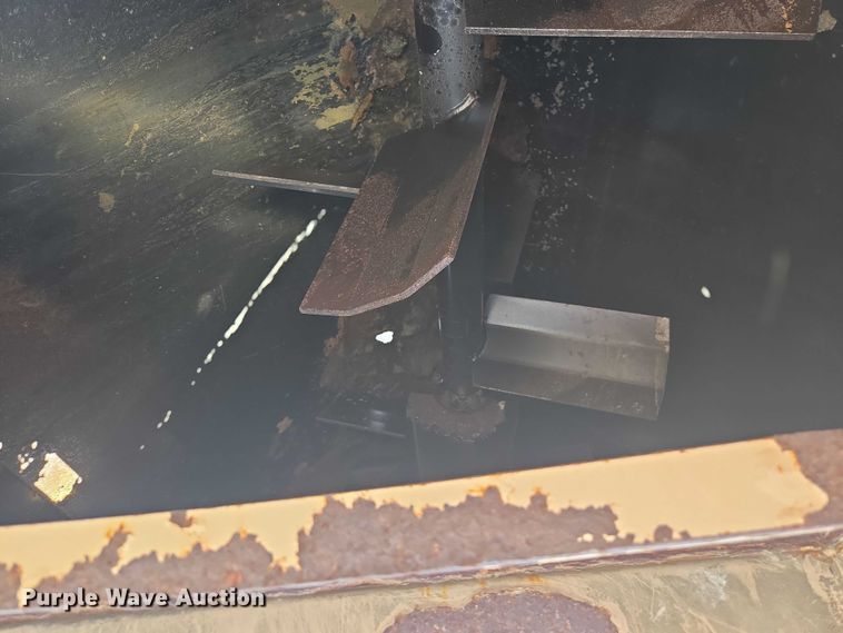 image for item EN3899 2005 Finn T120GN II hydroseeder