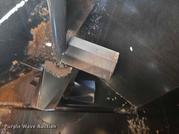 image for item EN3899 2005 Finn T120GN II hydroseeder