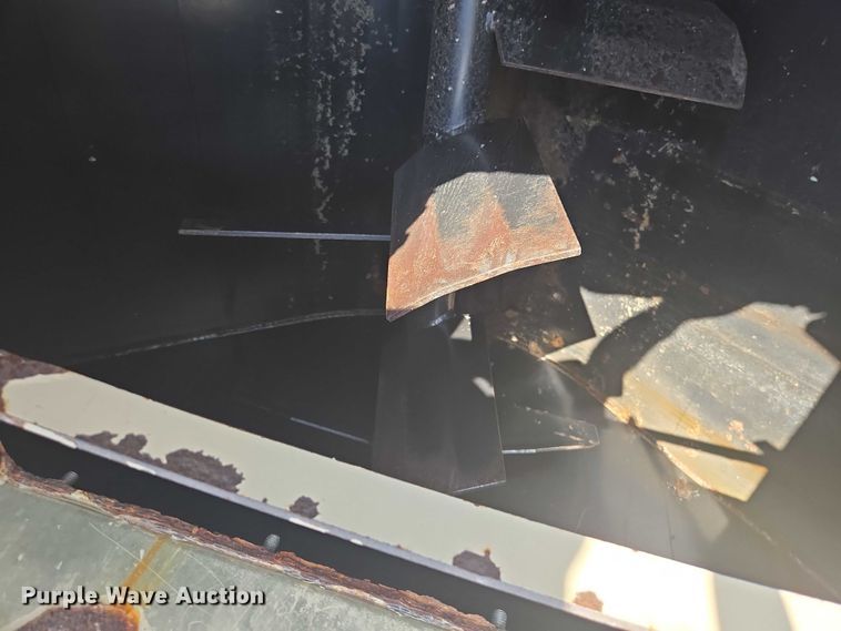 image for item EN3899 2005 Finn T120GN II hydroseeder