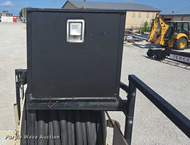 image for item EN3899 2005 Finn T120GN II hydroseeder