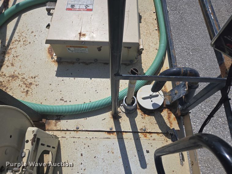 image for item EN3899 2005 Finn T120GN II hydroseeder