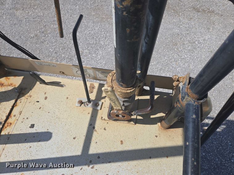 image for item EN3899 2005 Finn T120GN II hydroseeder