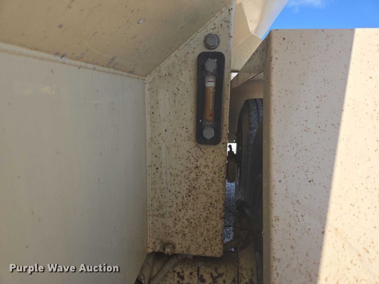 image for item EN3899 2005 Finn T120GN II hydroseeder