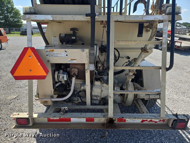 image for item EN3899 2005 Finn T120GN II hydroseeder