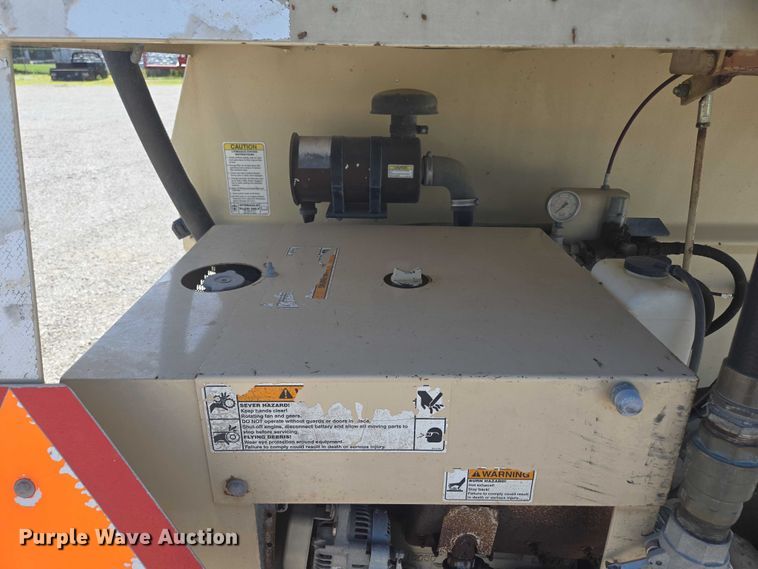 image for item EN3899 2005 Finn T120GN II hydroseeder