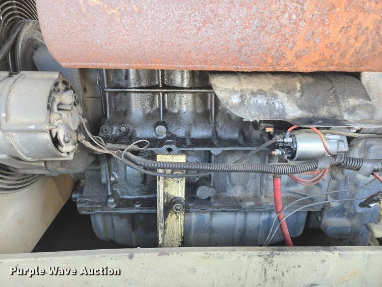 image for item EN3901 1999 Ingersoll Rand P185WD air compressor