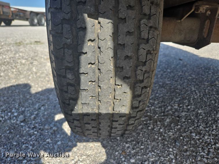 image for item EN3901 1999 Ingersoll Rand P185WD air compressor