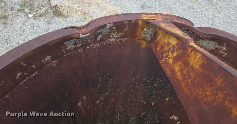 image for item EN3904 (2) Gar-Bro Equipment 460 D concrete buckets