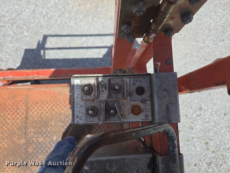 image for item EN3908 2013 Skyjack SJ6826 RT scissor lift