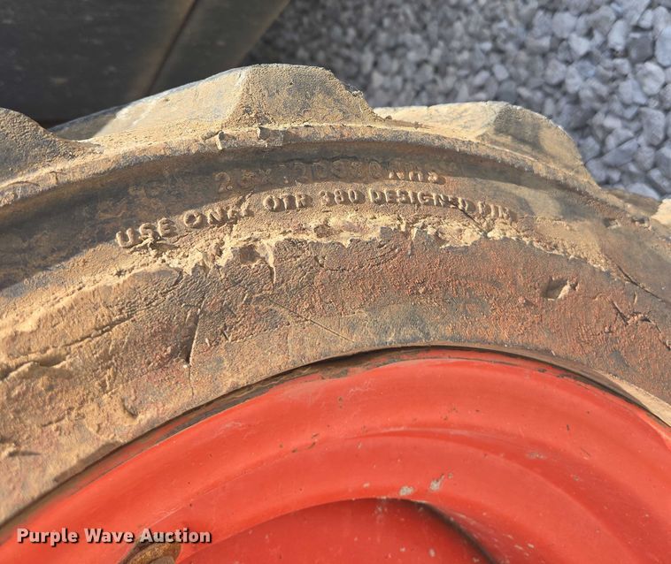 image for item EN3908 2013 Skyjack SJ6826 RT scissor lift