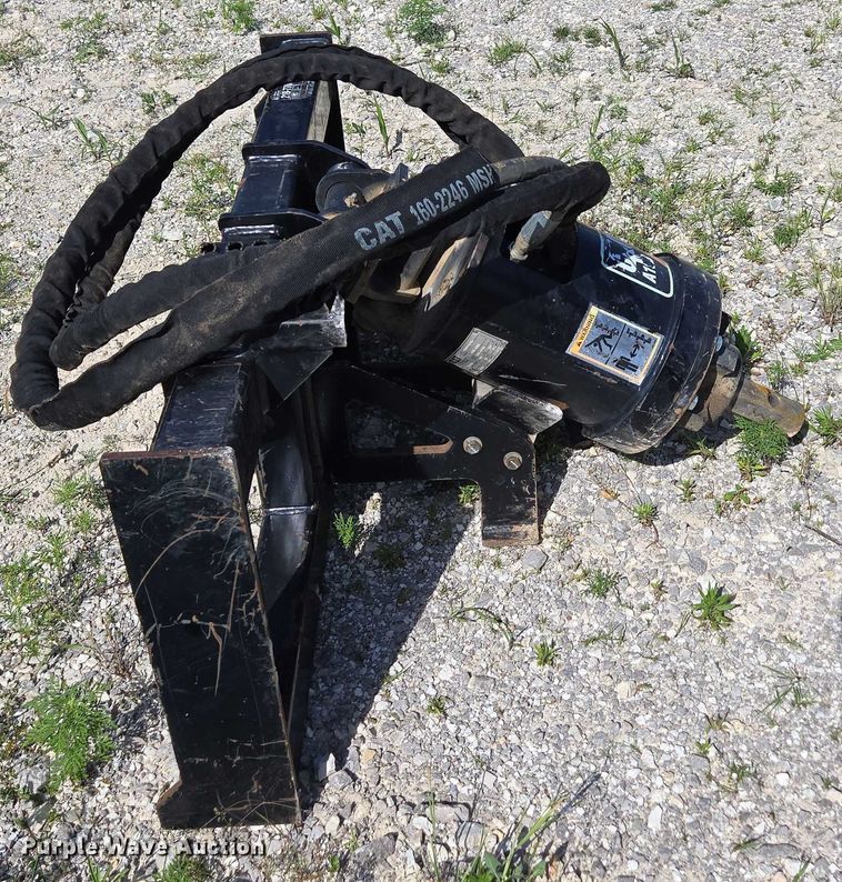 image for item EN3913 Caterpillar A19B skid steer auger