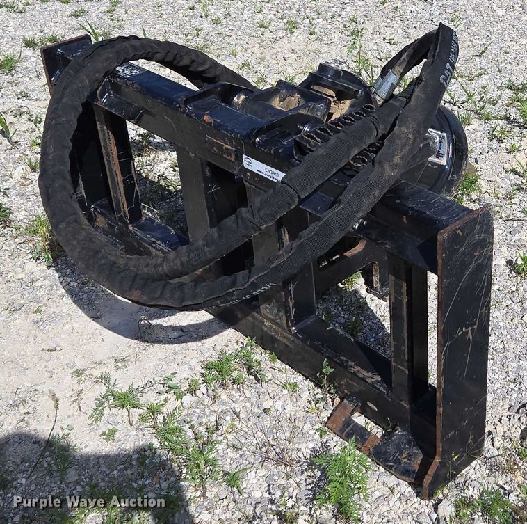 image for item EN3913 Caterpillar A19B skid steer auger