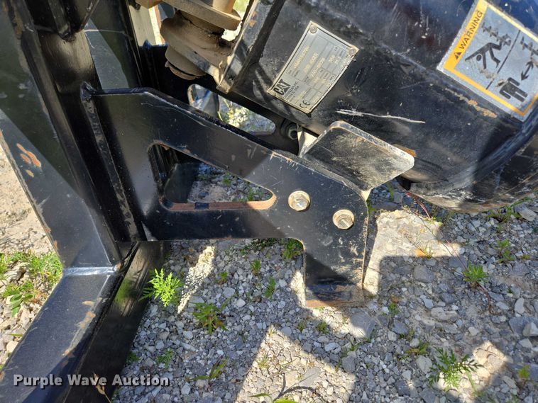 image for item EN3913 Caterpillar A19B skid steer auger