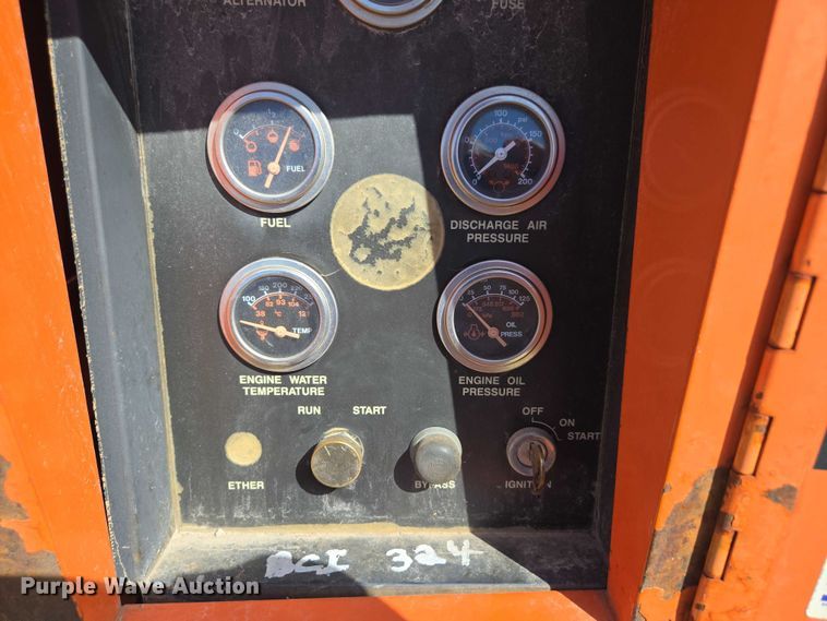 image for item EN3914 Sullivan D185Q5 air compressor