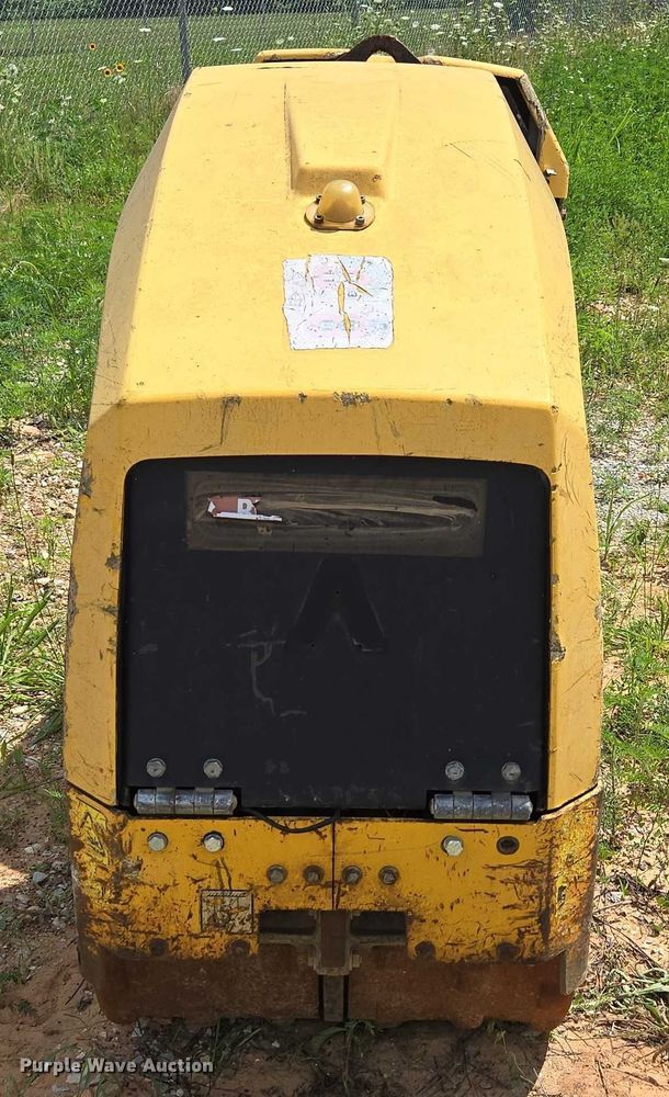 image for item EN3918 2016 Multiquip Rammax 1575 trench compactor