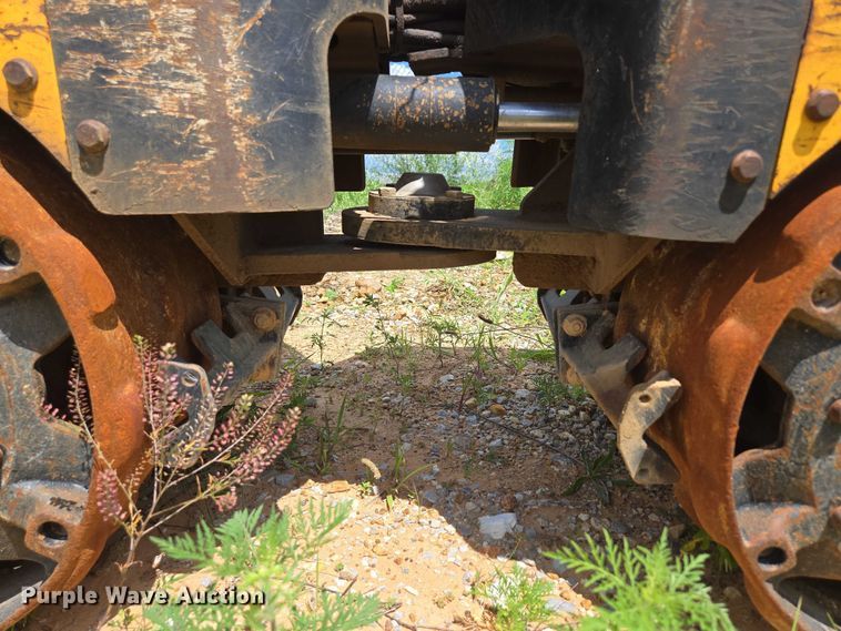 image for item EN3918 2016 Multiquip Rammax 1575 trench compactor