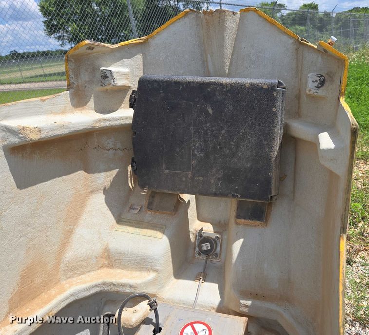 image for item EN3918 2016 Multiquip Rammax 1575 trench compactor