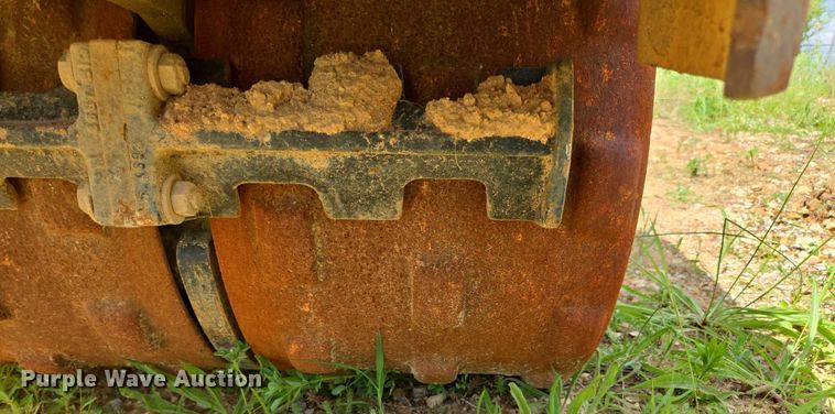 image for item EN3918 2016 Multiquip Rammax 1575 trench compactor