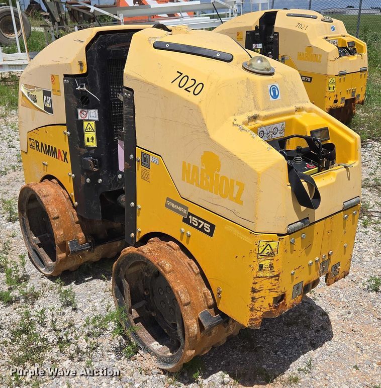image for item EN3919 2021 Multiquip Rammax 1575 trench compactor
