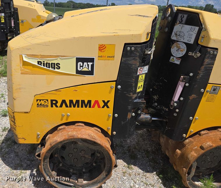 image for item EN3919 2021 Multiquip Rammax 1575 trench compactor